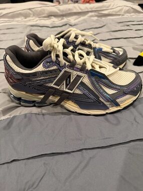 New Balance 1906